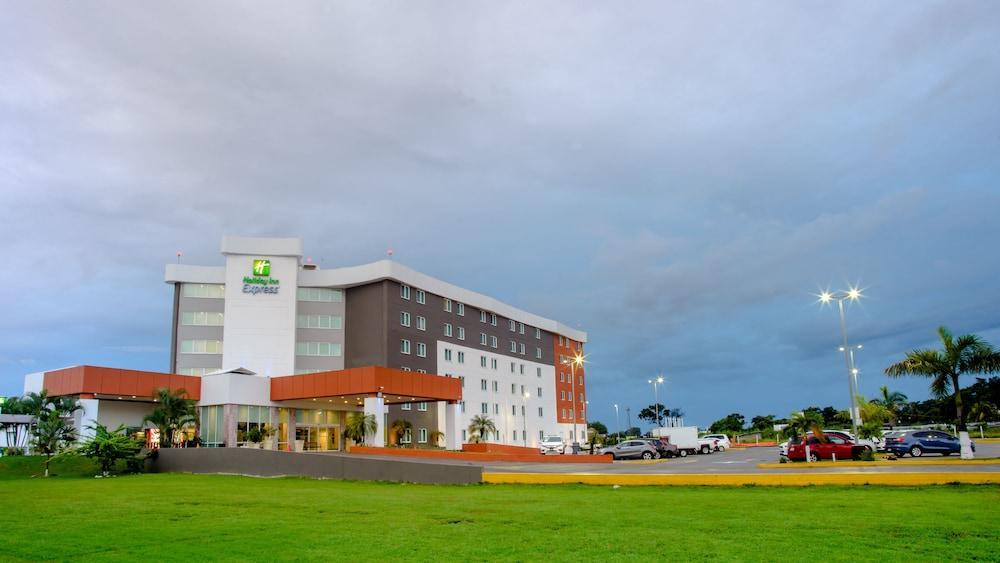 Holiday Inn Express Tapachula, An Ihg Hotel Exterior foto